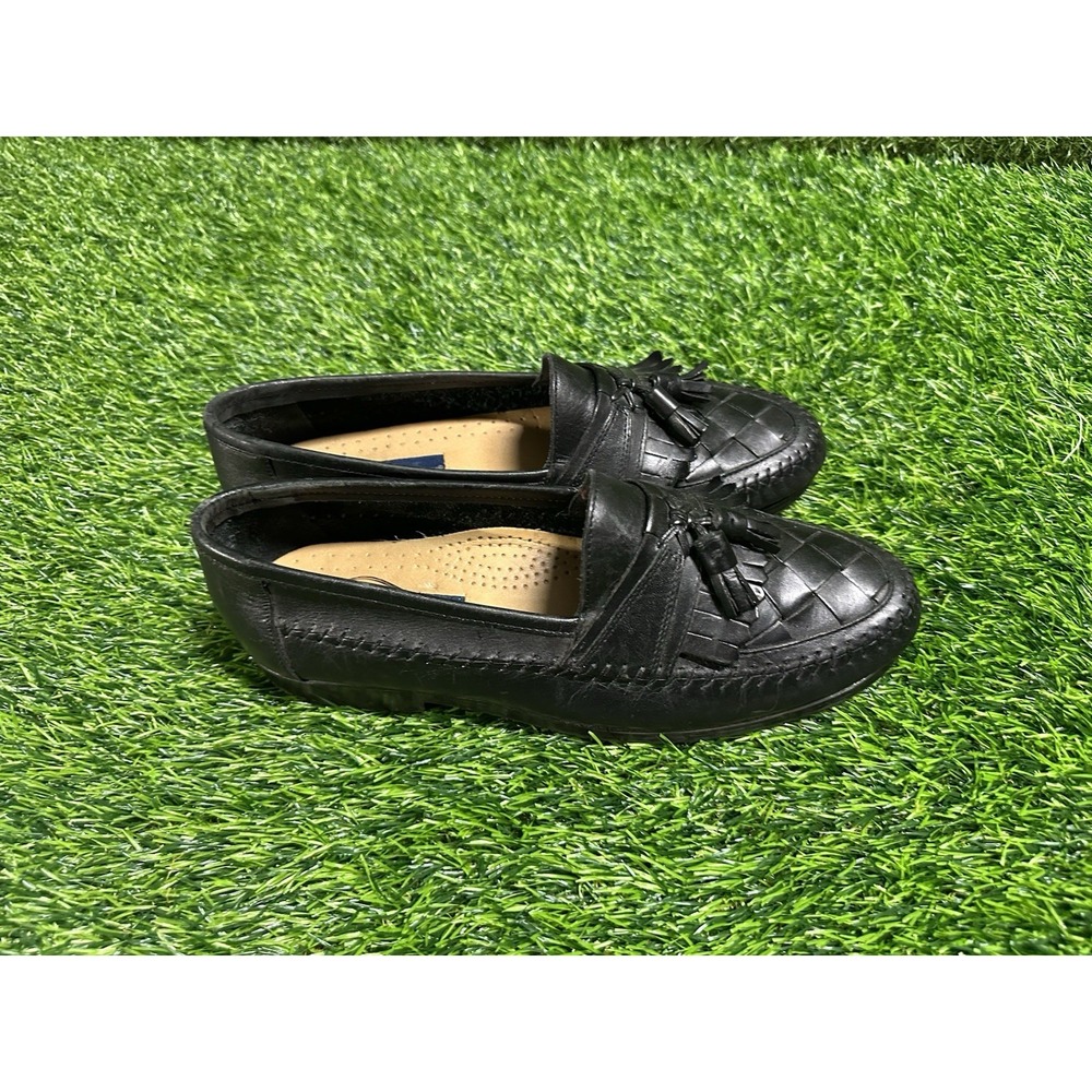Giorgio Brutini Men's Black Leather Tasseled Slip-On Round Toe Loafer 10M